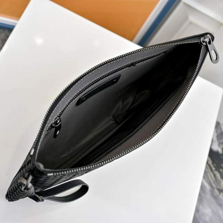 Picture of Bottega Veneta Wallets _SKUfw186540230fw